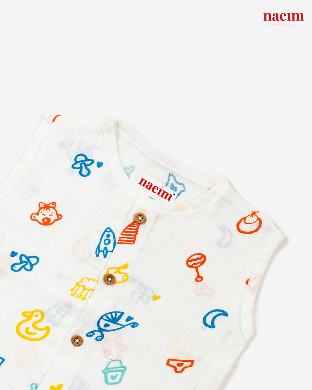 Baby jabla with colorful cartoon patterns on a white background, featuring the brand 'naeim'.