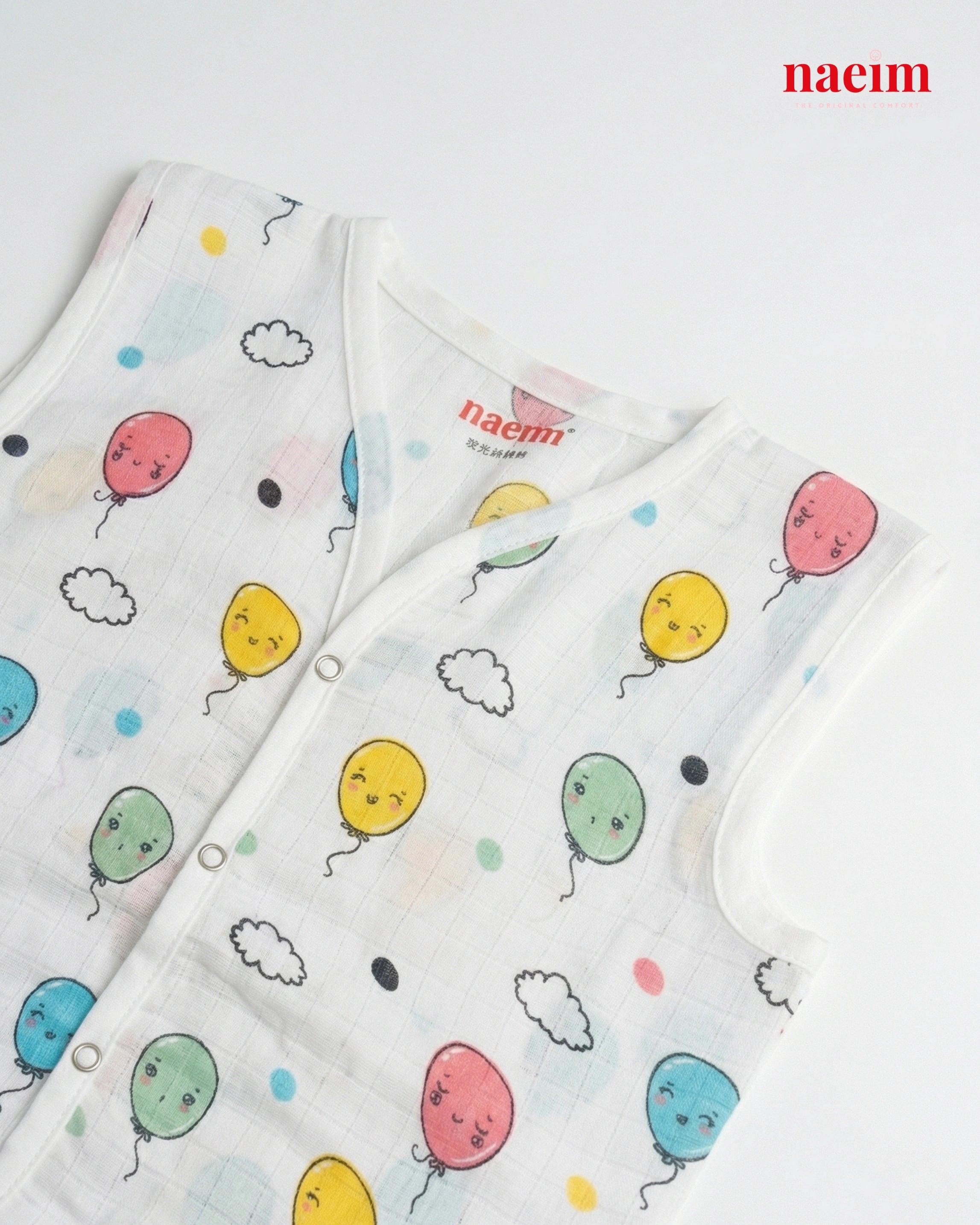 Muslin Sleeveless Jabla & Shorts Set - Whimsical Summer Wear - Cheerful Balloons